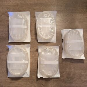 Medela Invia Motion Canister & Tubing Set with Solidifier & Quick Connect (5)